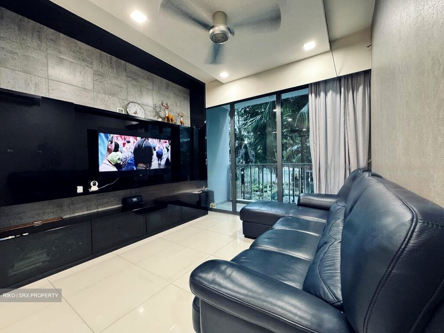 Esparina Residences (D19), Condominium #592554381